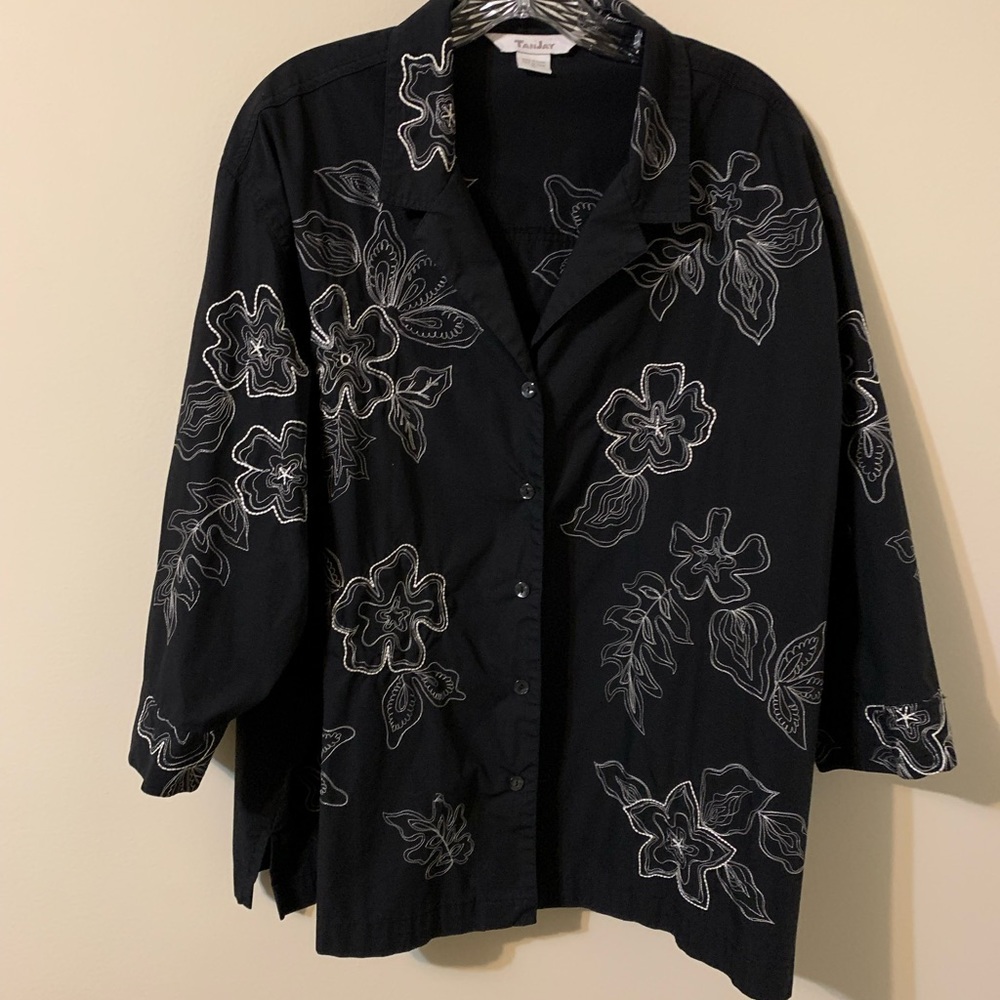 TANJAY Button Front Top size XL